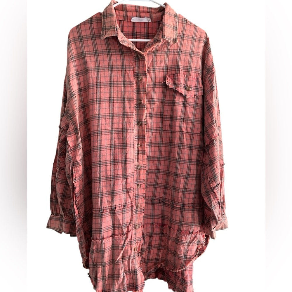 Women's Plaid Button Down Shirt